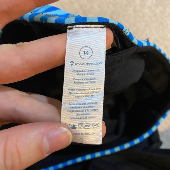 Ivivva reversible cropped leggings - Picture 6 of 6